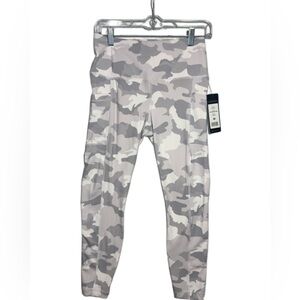 Yogalicious Women's Medium Camo High Rise Ankle Leggings